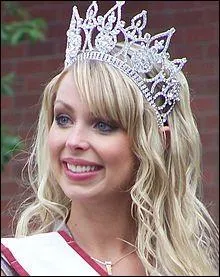 Quel est ce bijou port en bandeau symbole de royaut dans les monarchies orientales ?