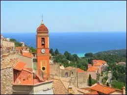 Je vais vous faire visiter la commune de Roquebrune-Cap-Martin (rgion P. A. C. A). Je vous emmne dans le dpartement ...