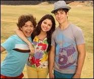 Lequel des trois enfants tait  hors-jeu  durant le tournoi ?