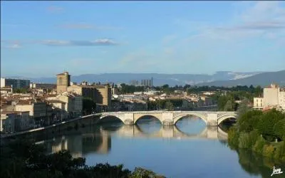 Qu'est-ce qui a fait la renomme de la ville de Romans-sur-Isre, ds la fin du XIXe sicle ?