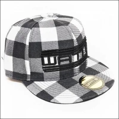 Qui porte cette casquette ?