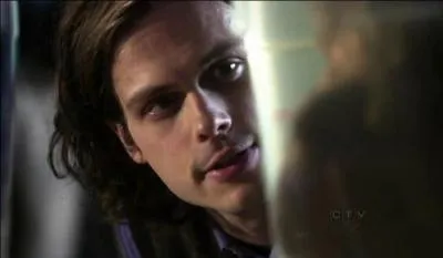 Quel est l'un des talents de Reid que l'on apprend dans le 4x07 ?