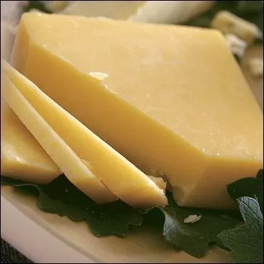 Quel est ce fromage des USA  base de lait de vache pasteuris dont une varit avec piment est nomm pepperjack ?