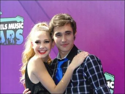 De qui Len est-il tomb amoureux ?