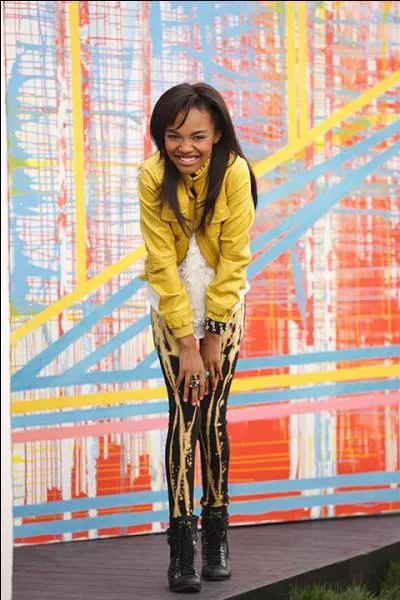 Dans Violetta, quelle chanson a-t-elle chante ?