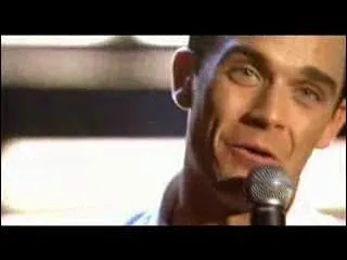 Dans la chanson  My Way  de Robbie Williams, il dit  I did it my way , que veut-il dire ?