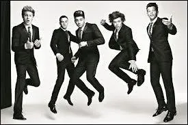 Lequel des boys drague tout le temps ?