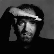 Comment est mort Gianni Versace le 15 juillet 1997 ?