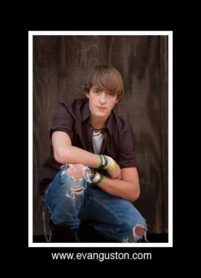 Et qui est le dernier membre ?