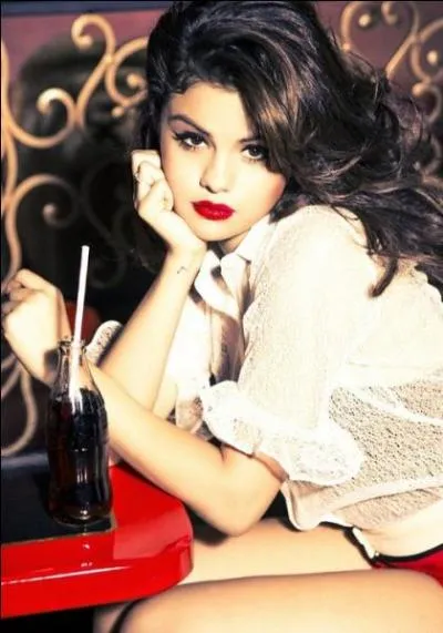 Selena Gomez a ...