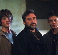 Qui sont les trois personnes?