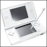 Et la question hard ... . Comment s'appelait la Nintendo ds lite  sa sortie ?