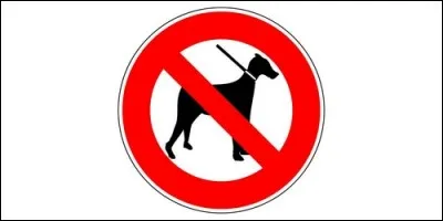 Le verbe "interdire" est le contraire de "bannir".