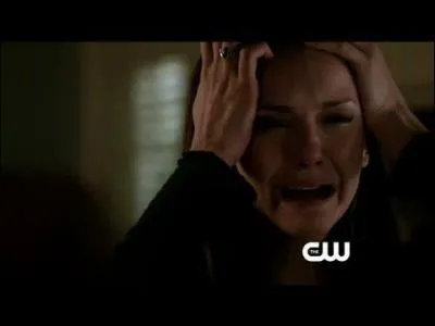 Comment Elena Gilbert se dbarrasse-t-elle du corps de son frre pour ne pas que l'on pose des questions sur sa mort ?