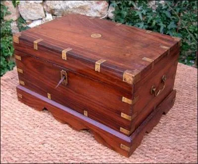 Le bois de rose, utilis pour la marqueterie, provient de quel genre d'arbre ?