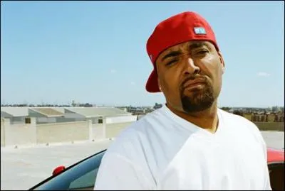 Quel est le vrai nom de Mack 10 ?