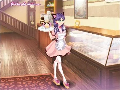 Quel est le nombre de repas par jour pour un cheval travaillant en cours ?