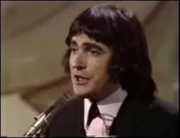 Complétez ces paroles de Serge Lama : ''Je t'aime à la folie... ''