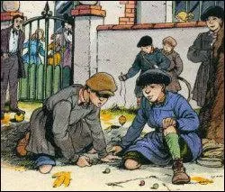 Dans les coles d'autrefois, pendant les rcrations, les filles faisaient des rondes ... sautaient  la corde. Les garons cherchaient un coin ... ils pouvaient jouer aux billes.