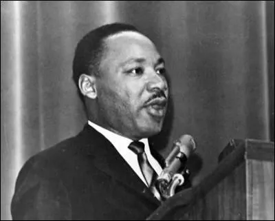 En quelle anne le droit de vote a t-il t accord aux noirs aux Etats-Unis ?