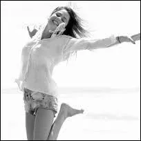 Quel est le prnom de l'actrice qui joue Violetta ?