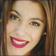 Comment s'appelle le pre de Violetta ?