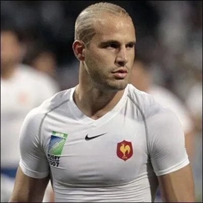 O joue actuellement (le 1/09/08) Michalak ?