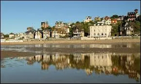 Pour finir, je vous emmne  Villers-sur-Mer (rgion Basse-Normandie). Nous nous rendons dans le dpartement n...