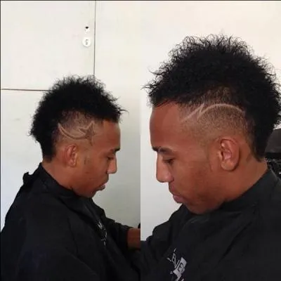  l'occasion de la premire journe de la Bundesliga, face  quel club Aubame a-t-il marqu un tripl ?