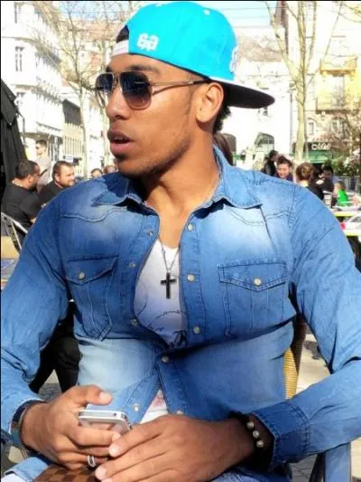 Dans ce nouveau club, quel tait son numro ?