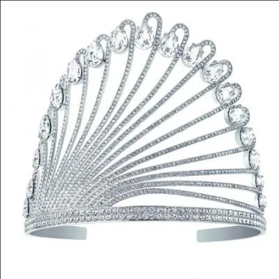 Qui devient reine de la fte de l'automne ?