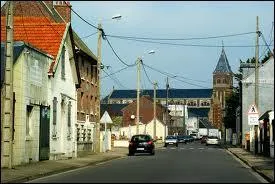 Nous allons ensuite  Cayeux-sur-Mer (rgion Picardie). La commune se situe dans le dpartement n...
