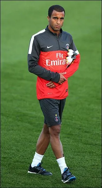 Qui est ce footballeur br�silien ?