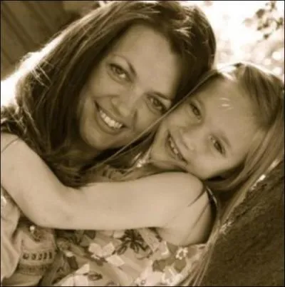 Comment s'appelle sa mre ?