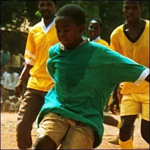 Comment s'appelle le vieux marabout ?