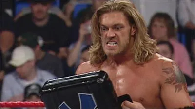 Cependant , il perd un match o la mallette tait mise en jeu face  :