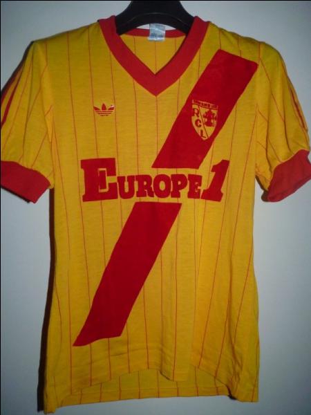 Un club des années 80 sponsorisé par Europe 1