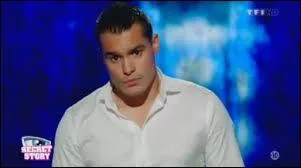 Quel est le secret de Mickal ?