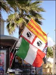 On parle le catalan en Catalogne, aux les Balares et :