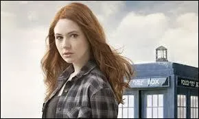 Qui joue le rle de Amy Pond ?