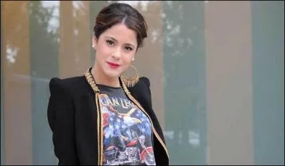 Martina Stoessel sort avec ...