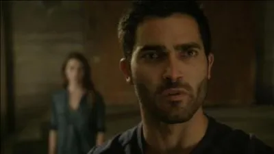 Qui est le loup de la meute de Derek qui meurt dans cette saison ?