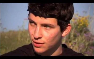 Qui est Ystos dans la vraie vie ?