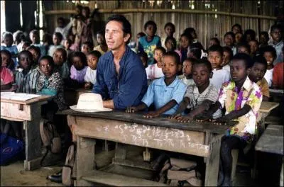 Direction Madagascar, dans le village d'Ambodivoangy qui se revendique comme un modle en terme de dveloppement durable. Cet acteur y fait la rencontre d'un jeune scientifique malgache.