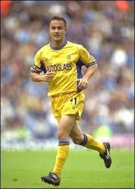 Qui est cette lgende du football ?