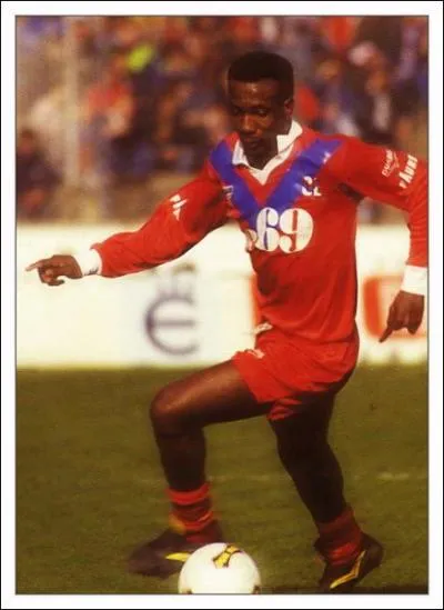 Qui est cette lgende du football ?