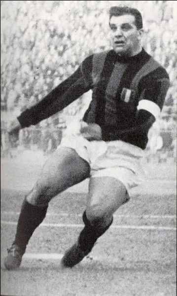 Qui est cette lgende du football ?