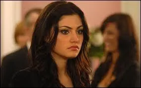 Qui tait la petite fille que Faye a vue dans l'pisode  La maison du lac  ?