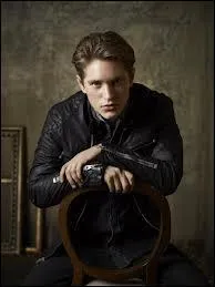  cause de qui et de quoi Nick est-il mort ?