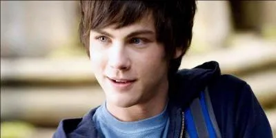 Qui est le pre de Percy Jackson ?